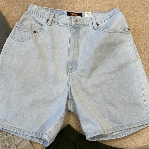 SHORTS BUNDLE - Picture 13 of 14